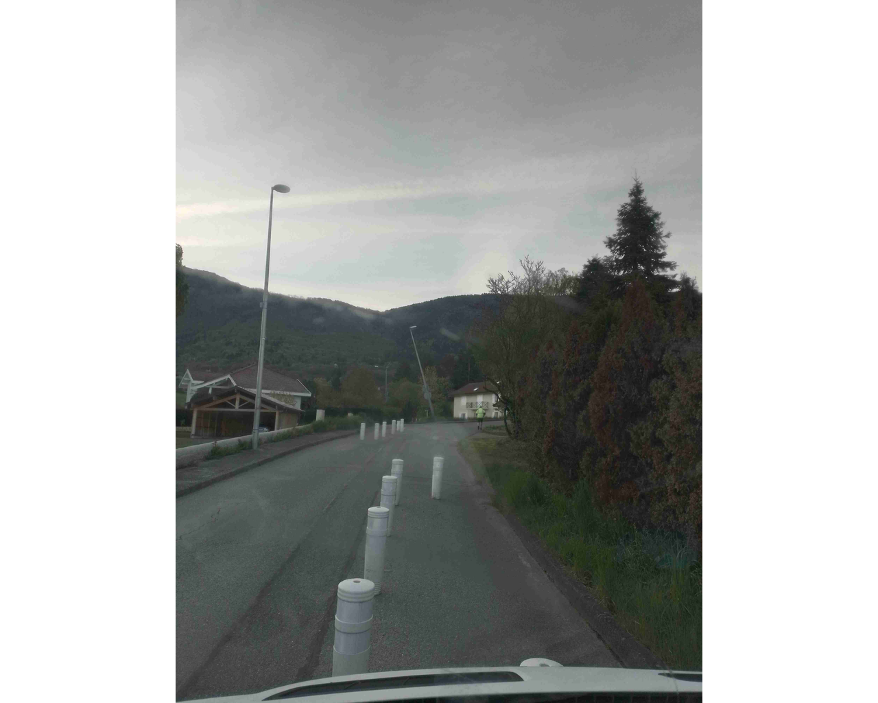 Chicanes sur la route de Vovray