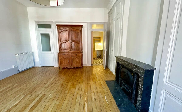 Grand T3 avec terrasse et garage – Lyon 9, Vaise