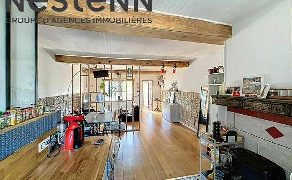 Maison de ville rénovée avec terrasse – Lyon Vaise